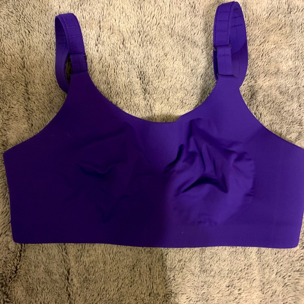 Lululemon Booby bracer sports bra in bruised berry